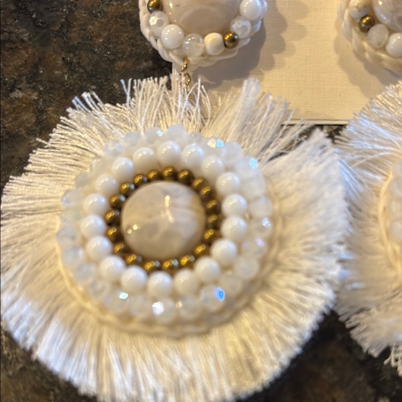 New Neiman Marcus White and Gold Fringe Earrings beaded statement - Picture 2 of 5